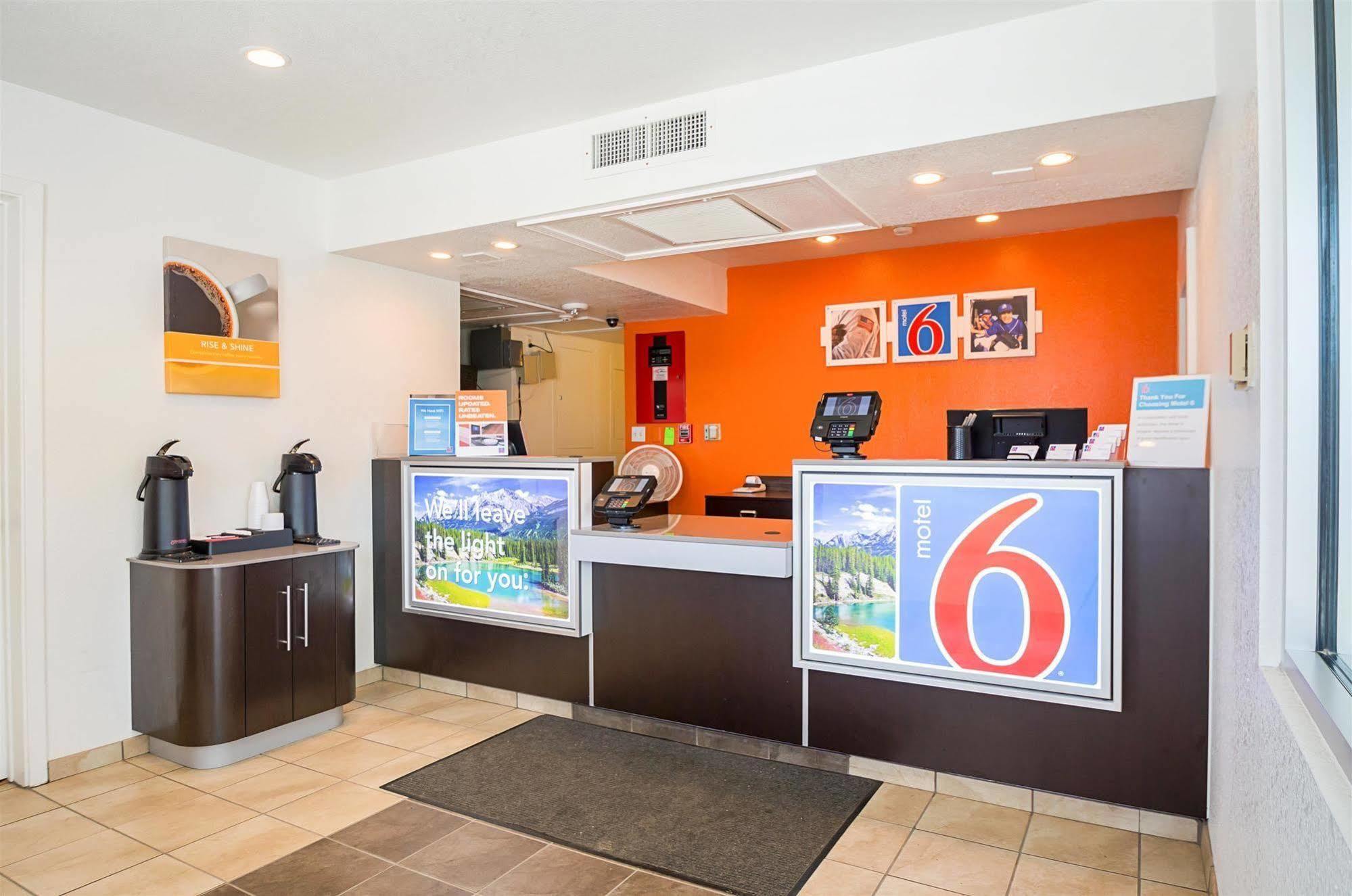 Motel 6-Pueblo, Co - I-25 Esterno foto